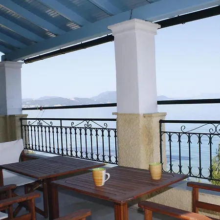 - Cfu03001-sya Appartement Mpoukaris